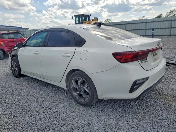 3KPF24AD6LE233745 2020 KIA FORTE - Image 2