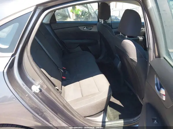 3KPF24AD6LE235625 2020 KIA FORTE - Image 8
