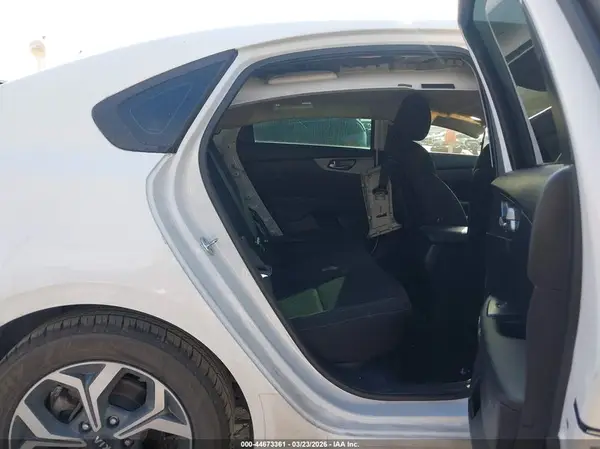 3KPF24AD6LE241098 2020 KIA FORTE - Image 8