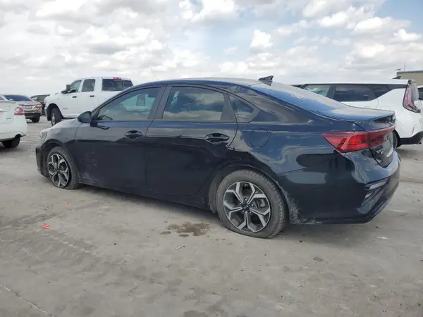 3KPF24AD6LE241439 2020 KIA FORTE - Image 2