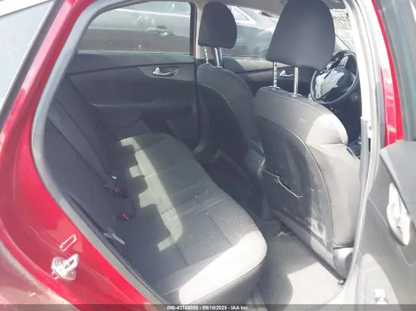 3KPF24AD6LE242719 2020 KIA FORTE - Image 8