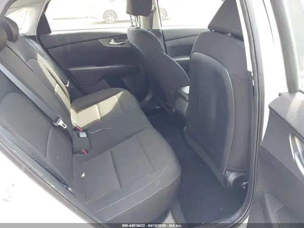 3KPF24AD6LE244826 2020 KIA FORTE - Image 8