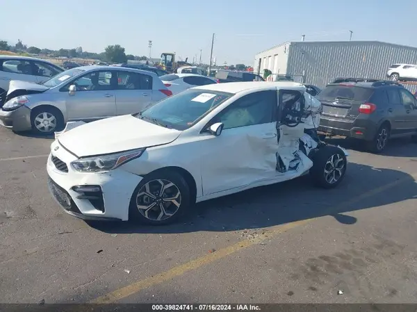 3KPF24AD6LE245727 2020 KIA FORTE - Image 2