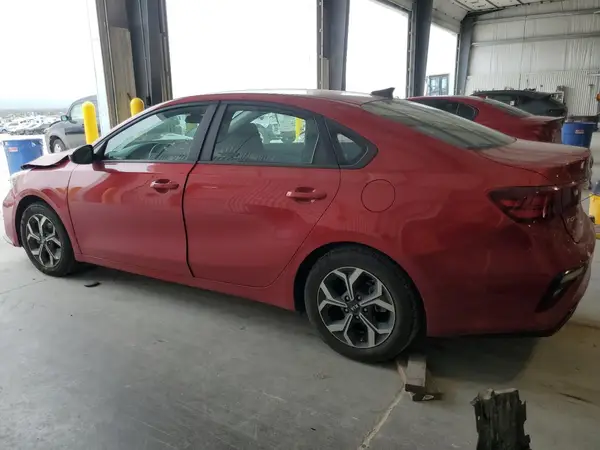 3KPF24AD6LE246916 2020 KIA FORTE - Image 2