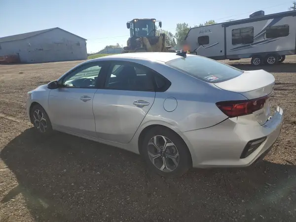 3KPF24AD6LE248004 2020 KIA FORTE - Image 2