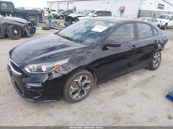3KPF24AD6LE251839 2020 KIA FORTE - Image 2