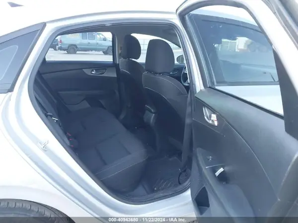 3KPF24AD6LE252330 2020 KIA FORTE - Image 8