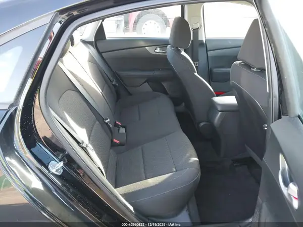3KPF24AD6LE256460 2020 KIA FORTE - Image 8