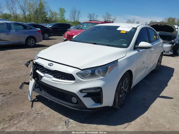 3KPF24AD6LE256720 2020 KIA FORTE - Image 2