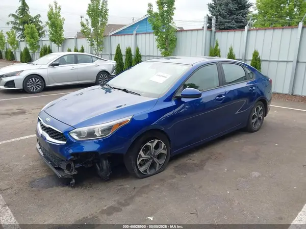 3KPF24AD6LE258905 2020 KIA FORTE - Image 2