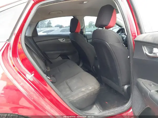 3KPF24AD6LE260637 2020 KIA FORTE - Image 8
