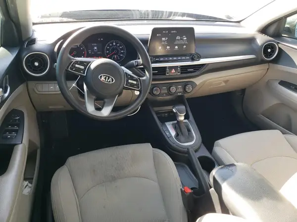 3KPF24AD6LE261187 2020 KIA FORTE - Image 8