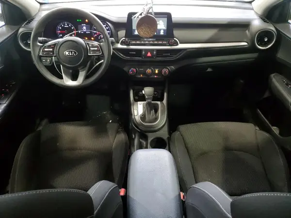 3KPF24AD6ME263216 2021 KIA FORTE - Image 8