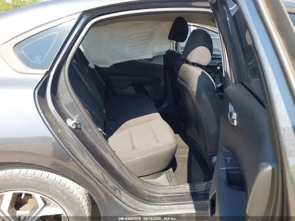 3KPF24AD6ME268691 2021 KIA FORTE - Image 8