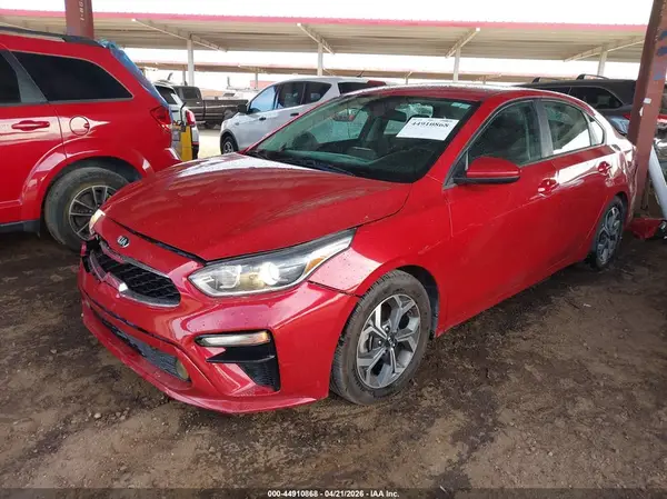 3KPF24AD6ME268741 2021 KIA FORTE - Image 2