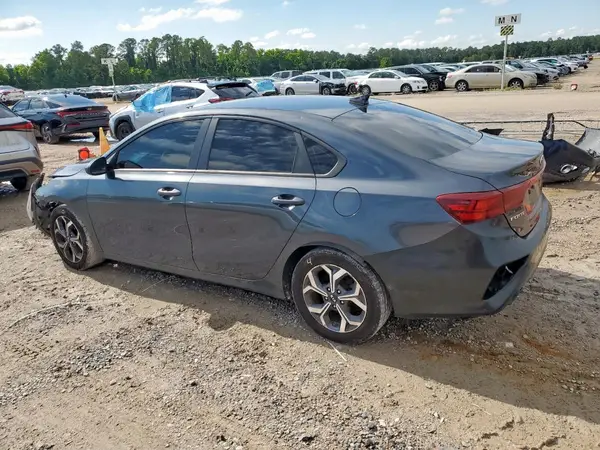 3KPF24AD6ME269176 2021 KIA FORTE - Image 2