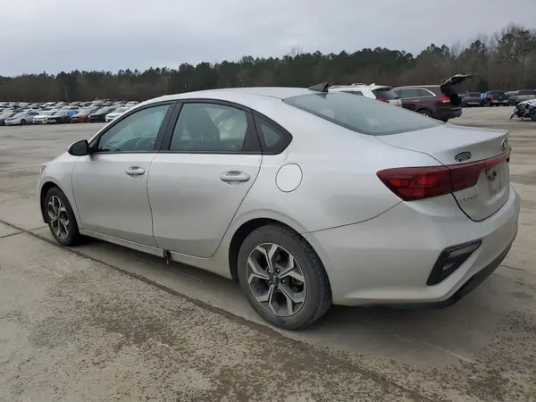 3KPF24AD6ME269856 2021 KIA FORTE - Image 2