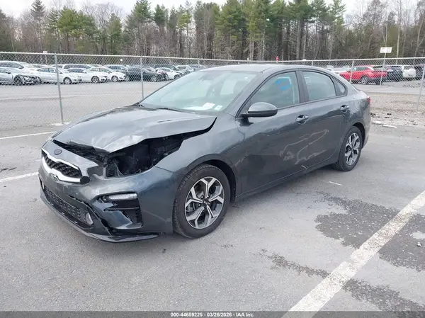 3KPF24AD6ME271199 2021 KIA FORTE - Image 2