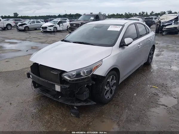 3KPF24AD6ME271686 2021 KIA FORTE - Image 2