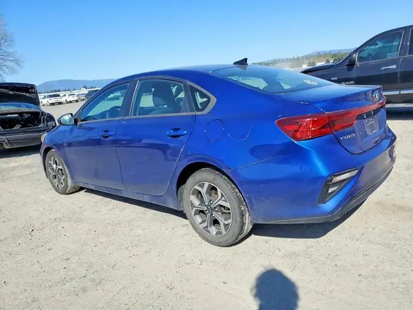 3KPF24AD6ME272093 2021 KIA FORTE - Image 2