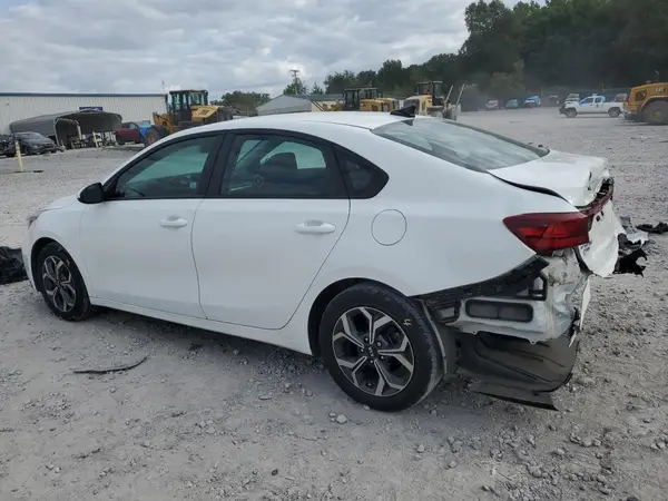 3KPF24AD6ME276404 2021 KIA FORTE - Image 2
