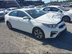 3KPF24AD6ME279528 2021 KIA FORTE