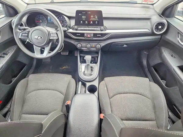 3KPF24AD6ME280257 2021 KIA FORTE - Image 8