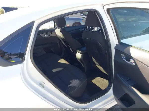 3KPF24AD6ME281831 2021 KIA FORTE - Image 8