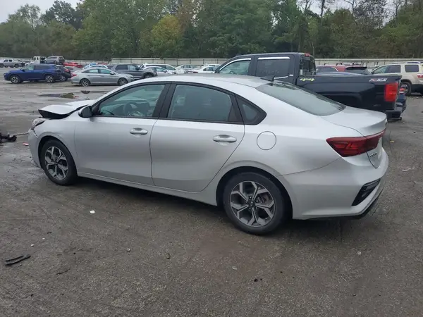 3KPF24AD6ME282333 2021 KIA FORTE - Image 2