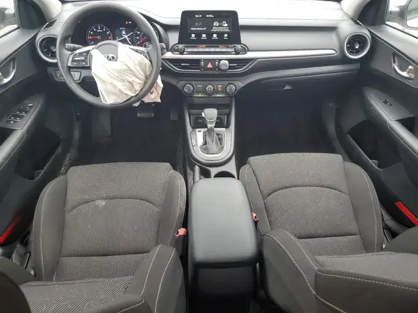 3KPF24AD6ME282333 2021 KIA FORTE - Image 8