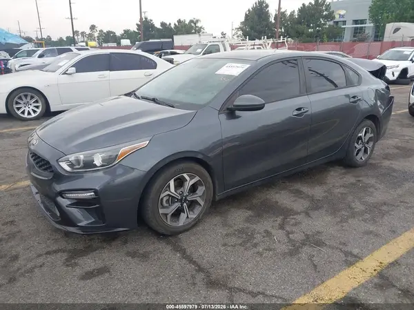 3KPF24AD6ME283420 2021 KIA FORTE - Image 2