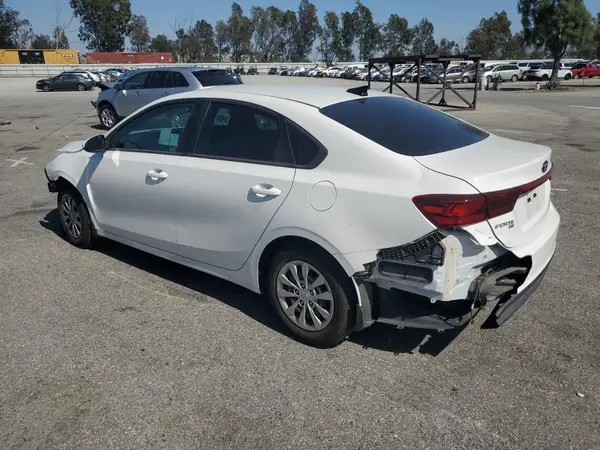 3KPF24AD6ME285362 2021 KIA FORTE - Image 2
