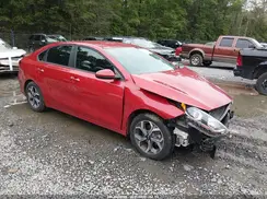 3KPF24AD6ME285586 2021 KIA FORTE