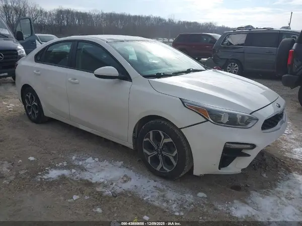 3KPF24AD6ME287614 2021 KIA FORTE - Image 1