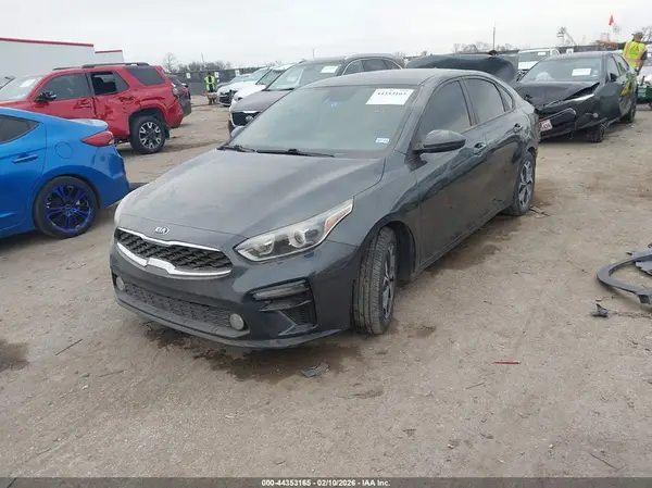 3KPF24AD6ME289119 2021 KIA FORTE - Image 2