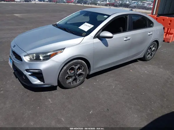 3KPF24AD6ME291971 2021 KIA FORTE - Image 2