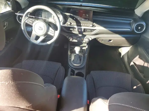 3KPF24AD6ME292165 2021 KIA FORTE - Image 8