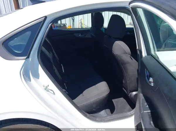 3KPF24AD6ME292389 2021 KIA FORTE - Image 8