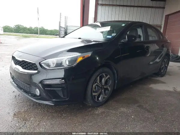 3KPF24AD6ME293638 2021 KIA FORTE - Image 2