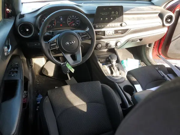 3KPF24AD6ME294756 2021 KIA FORTE - Image 8