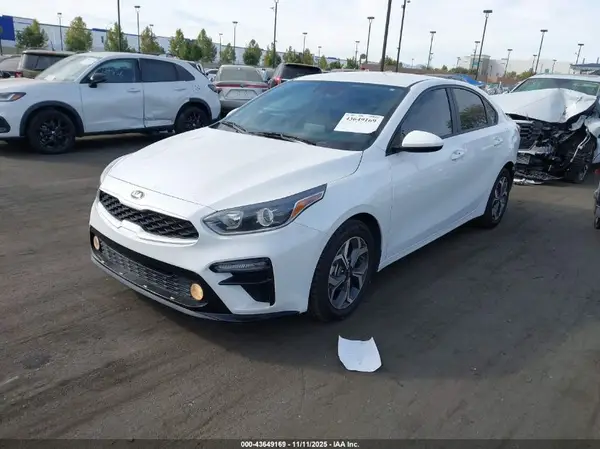 3KPF24AD6ME296720 2021 KIA FORTE - Image 2