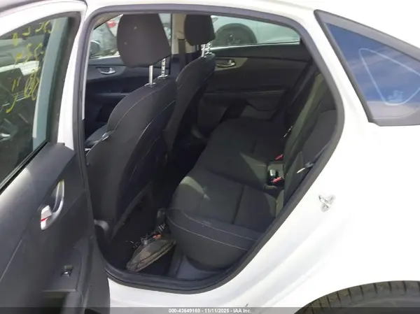 3KPF24AD6ME296720 2021 KIA FORTE - Image 8