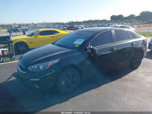 3KPF24AD6ME297544 2021 KIA FORTE - Image 2