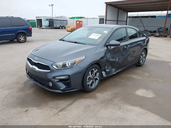 3KPF24AD6ME297818 2021 KIA FORTE - Image 2
