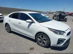 3KPF24AD6ME300281 2021 KIA FORTE