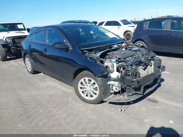 3KPF24AD6ME300717 2021 KIA FORTE - Image 1