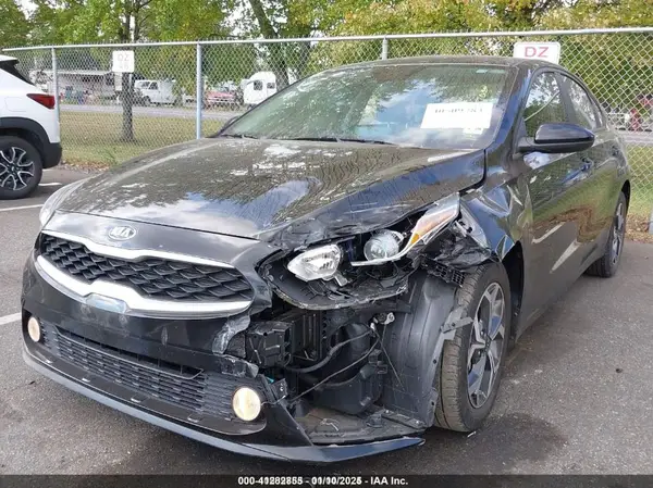 3KPF24AD6ME302029 2021 KIA FORTE - Image 2