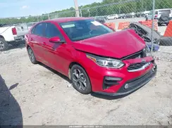 3KPF24AD6ME303472 2021 KIA FORTE