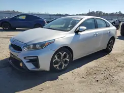 3KPF24AD6ME305738 2021 KIA FORTE