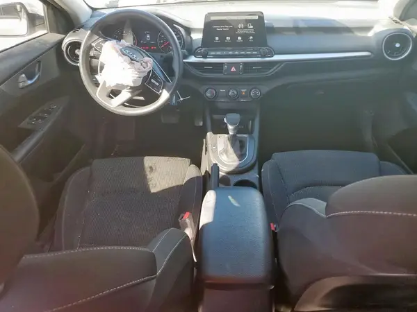 3KPF24AD6ME312527 2021 KIA FORTE - Image 8